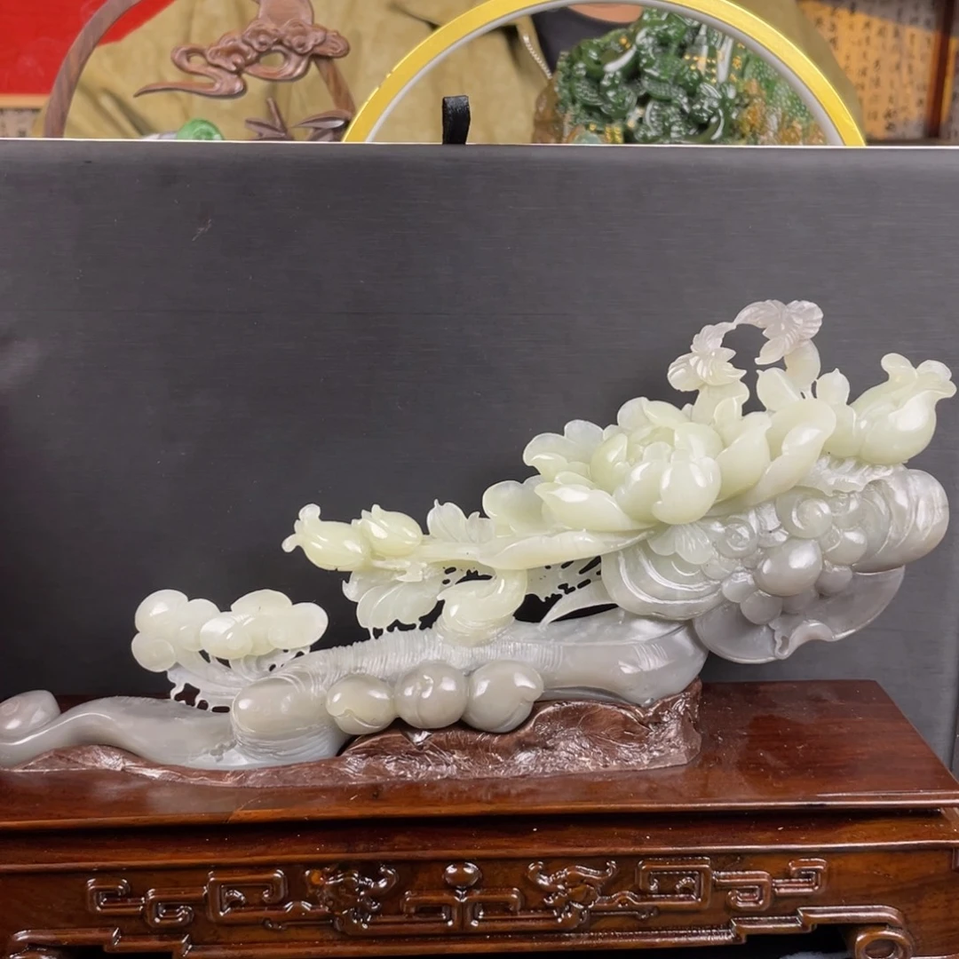 和田玉未镶嵌摆件