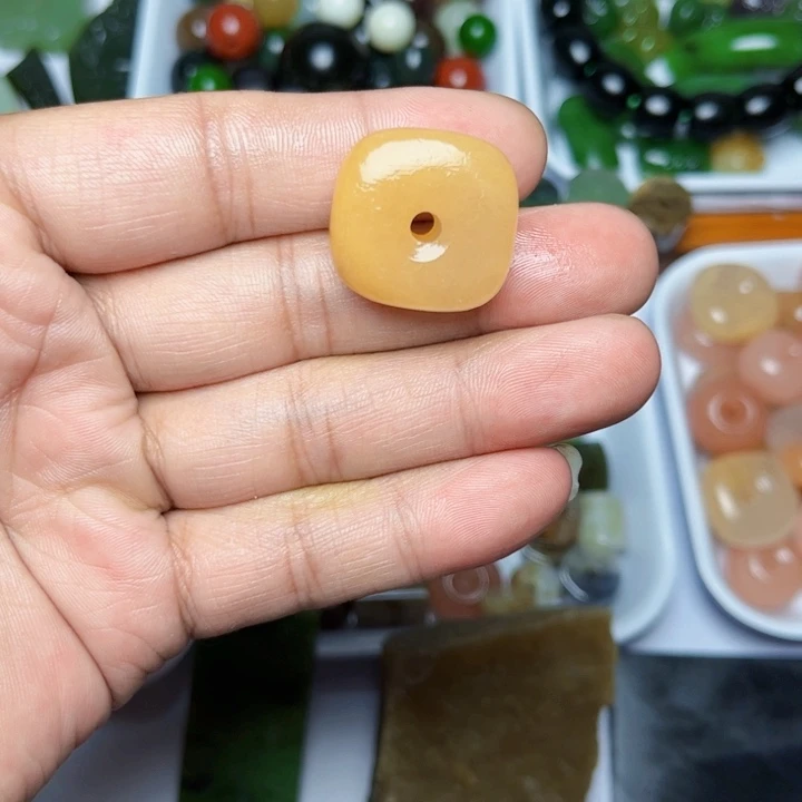 未镶嵌和田玉珠宝奇石