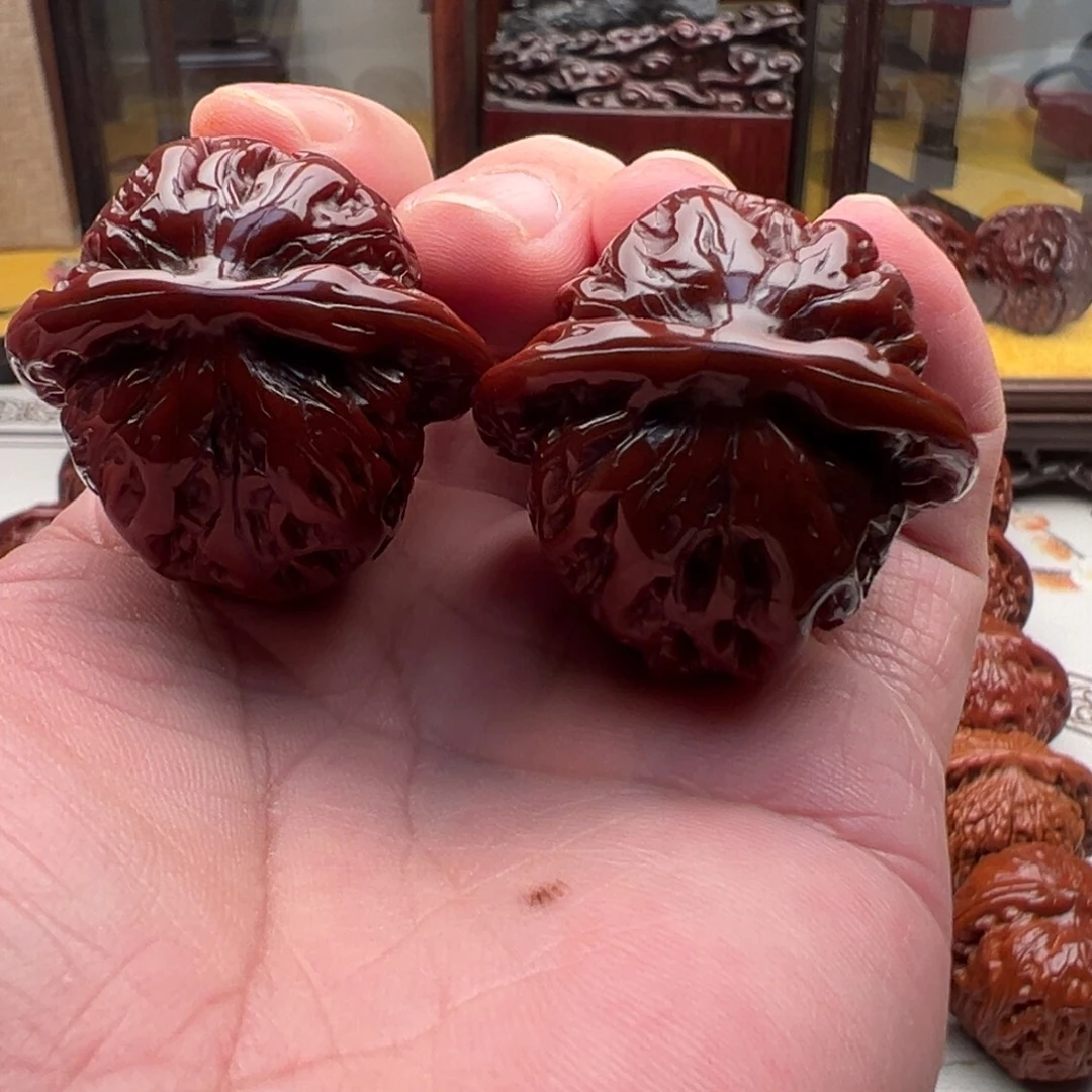 猴头核桃吊坠百年老狮子头