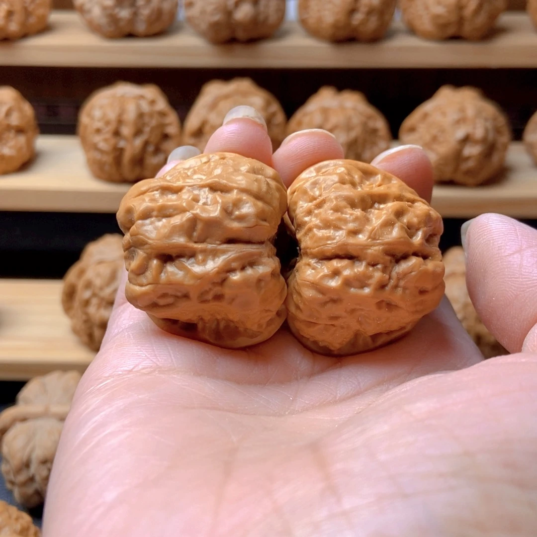 文玩核桃吊坠牵*蛤蟆头