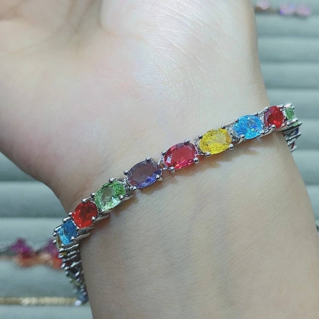 【闪购商品】银S925镶嵌耳饰托帕石