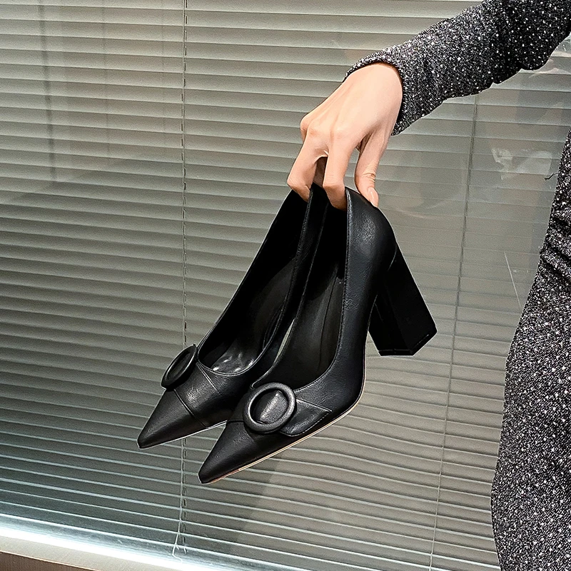 2025春秋新款尖头一脚蹬粗跟高跟鞋浅口尖头法式性感时尚职业女鞋