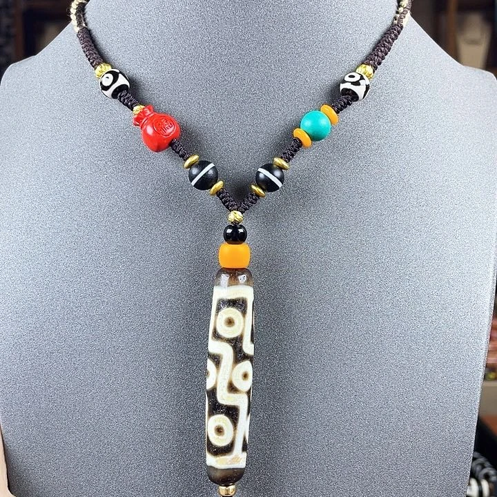 玛瑙/玉髓颈饰合金