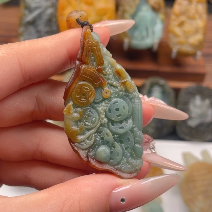 定制翡翠未镶嵌翡翠