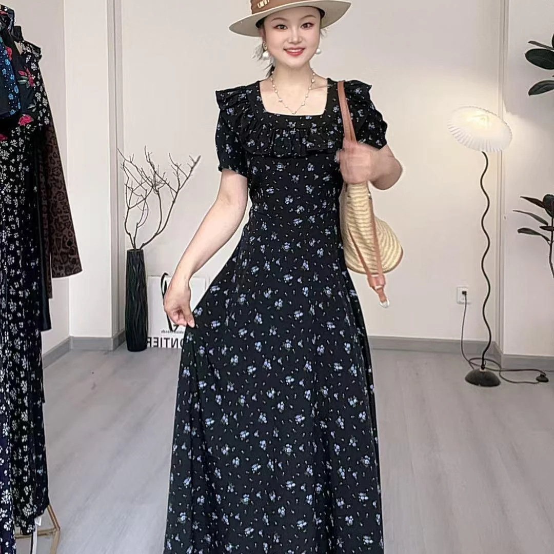 方领碎花连衣裙2025夏季新款洋气高级感显瘦高腰长款裙子---99-1#