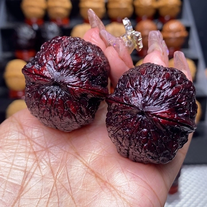 文玩核桃把件金丝绣球24号38尺