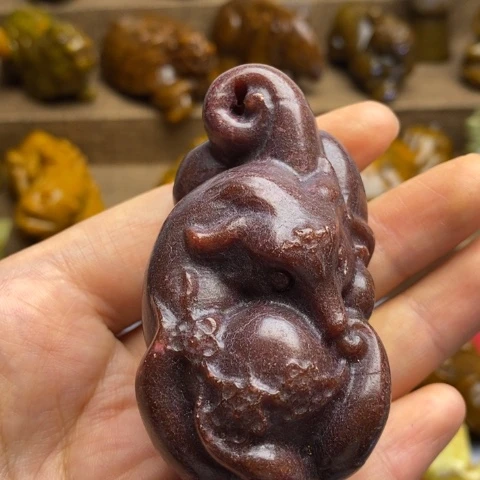 蛇纹石玉未镶嵌颈饰52