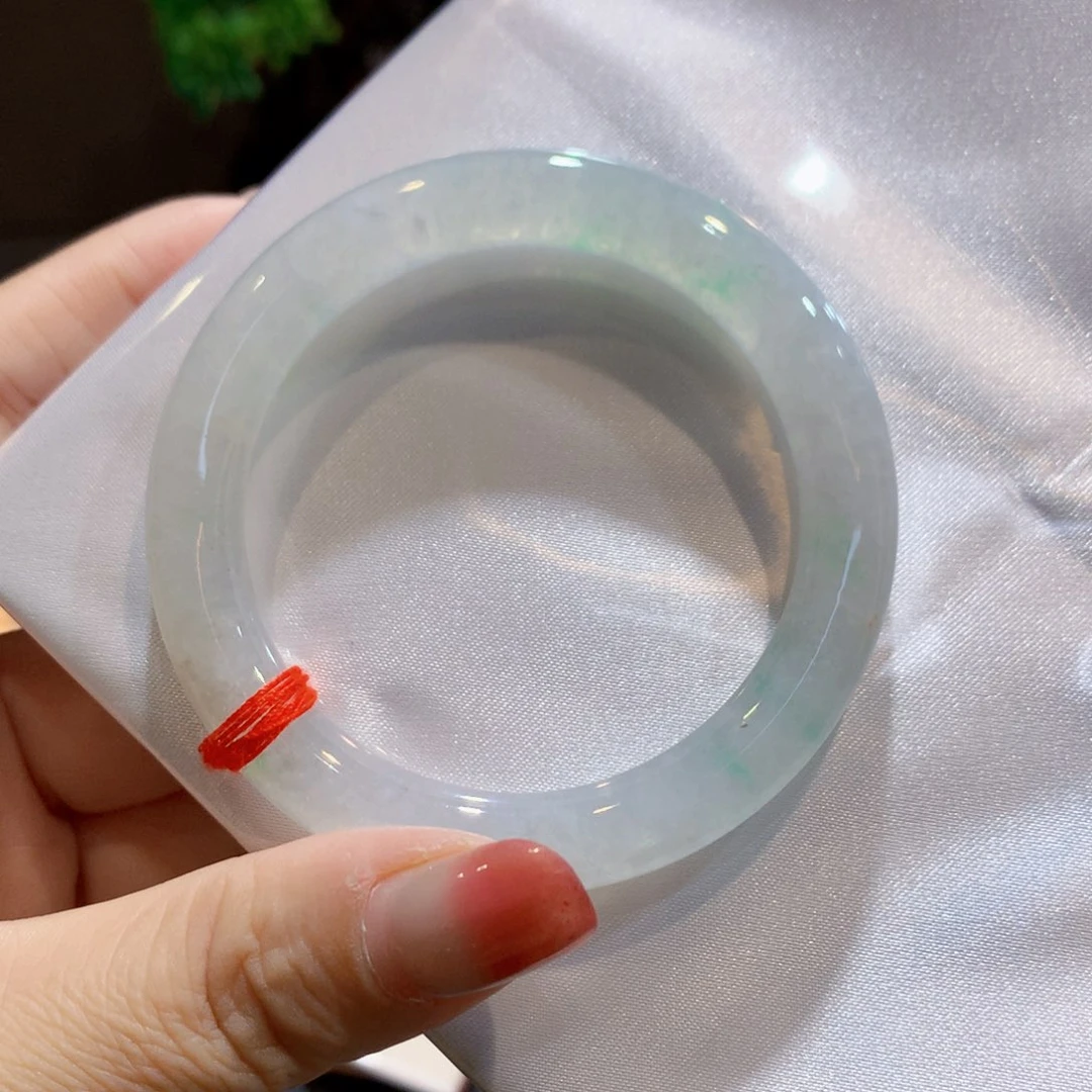 翡翠未镶嵌手镯翡翠手镯