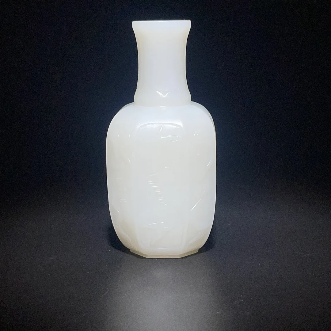 臻藏(8a)和田玉玉瓶2509250048