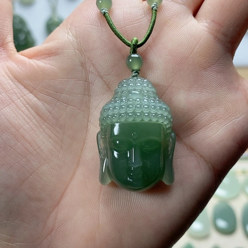 【闪购商品】颈饰未镶嵌和田玉