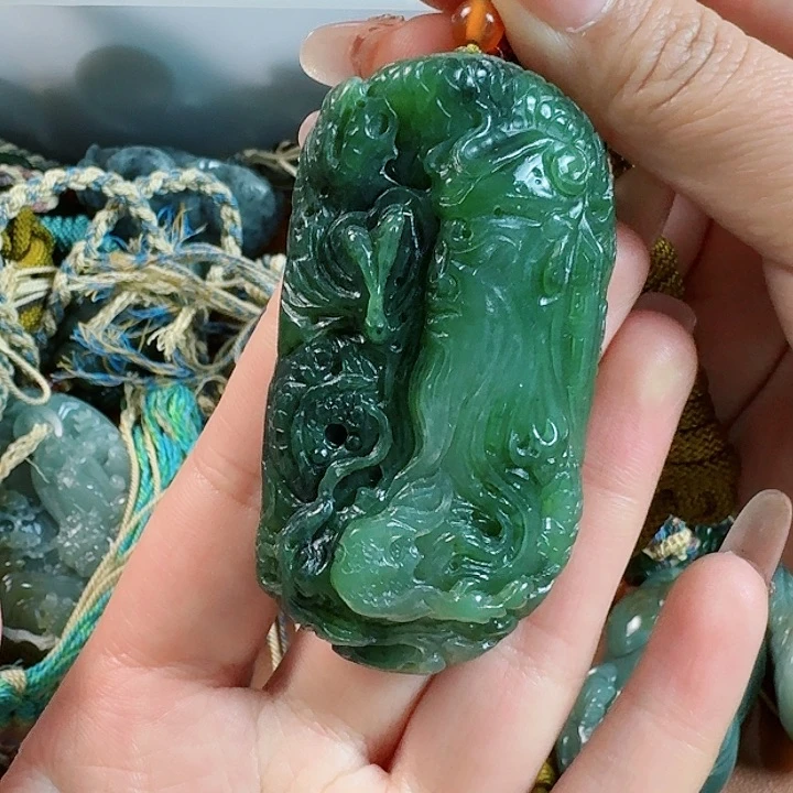 和田玉挂件未镶嵌