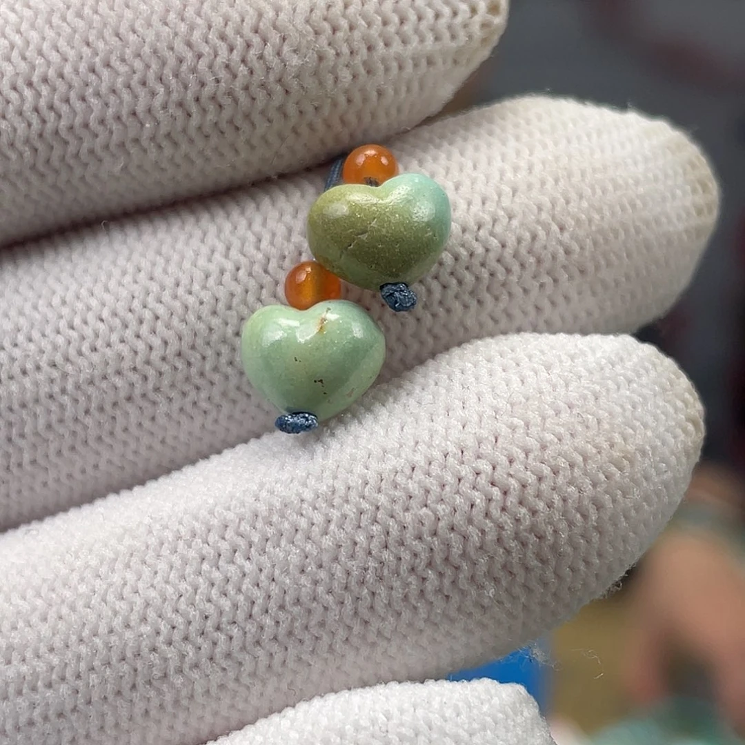 绿松石未镶嵌挂件