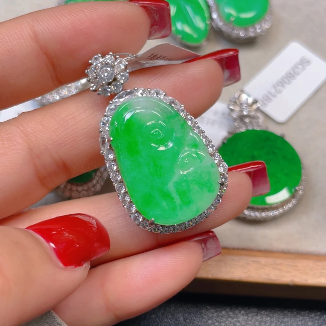 翡翠银S925镶嵌颈饰