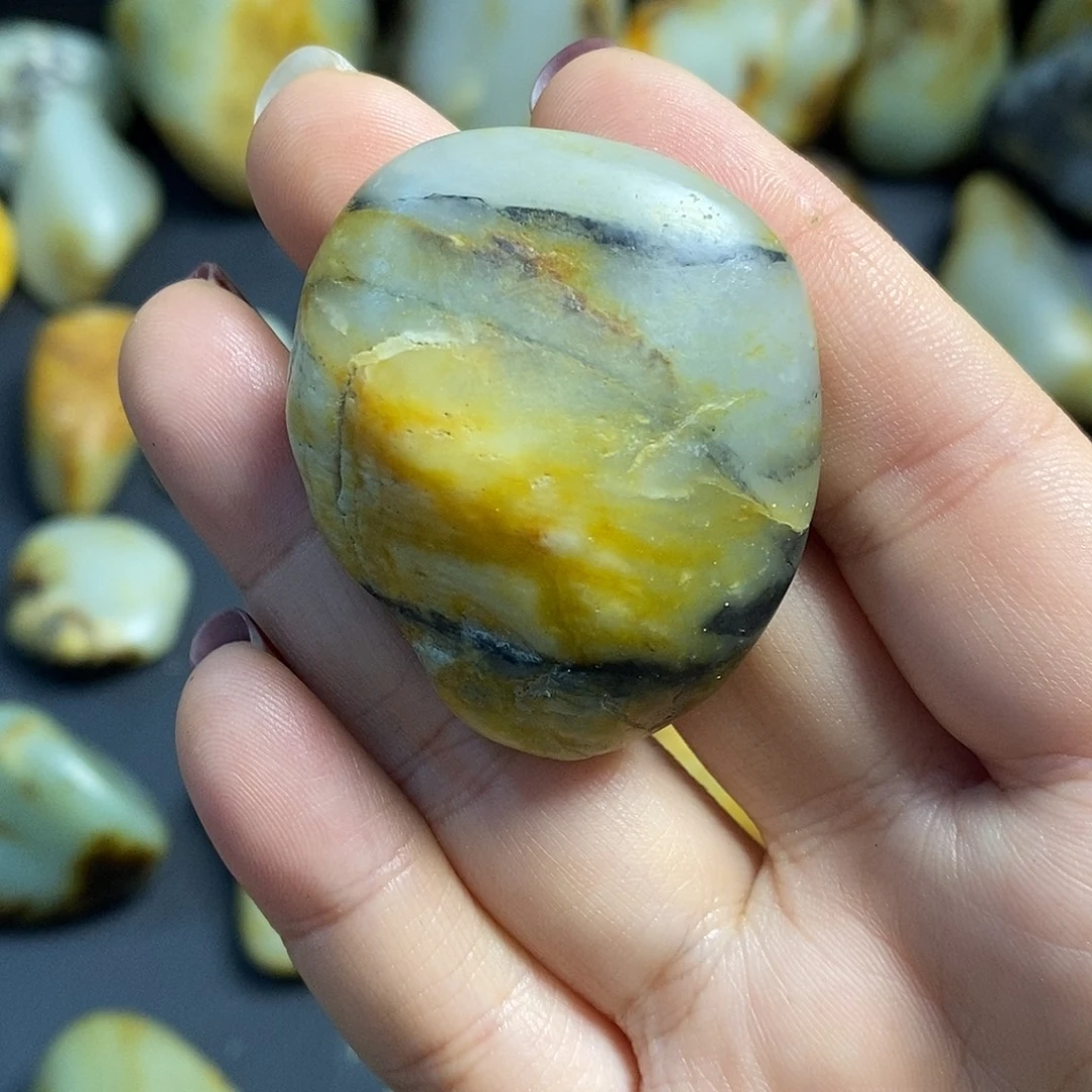 飞***雁和田玉（糖玉）未镶嵌挂件