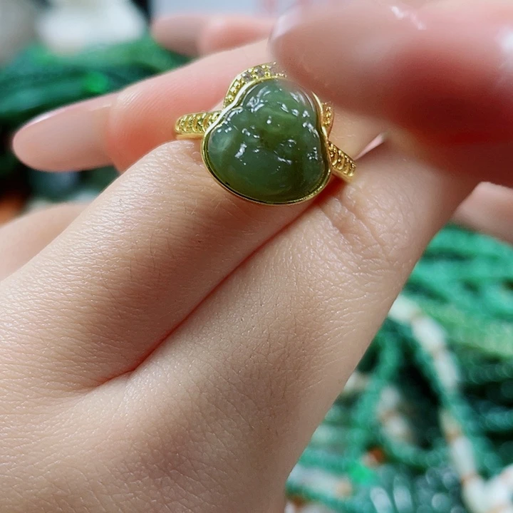 未镶嵌和田玉挂件