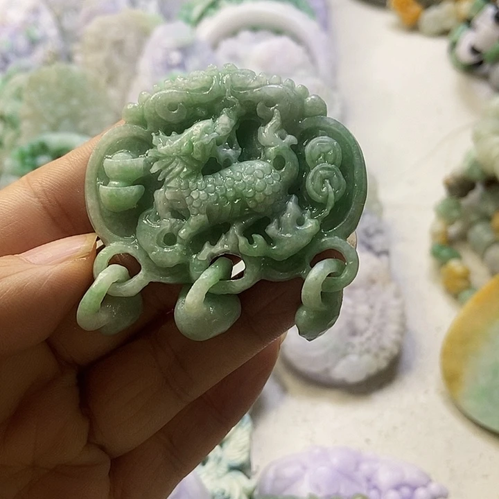 定制翡翠未镶嵌天然翡翠