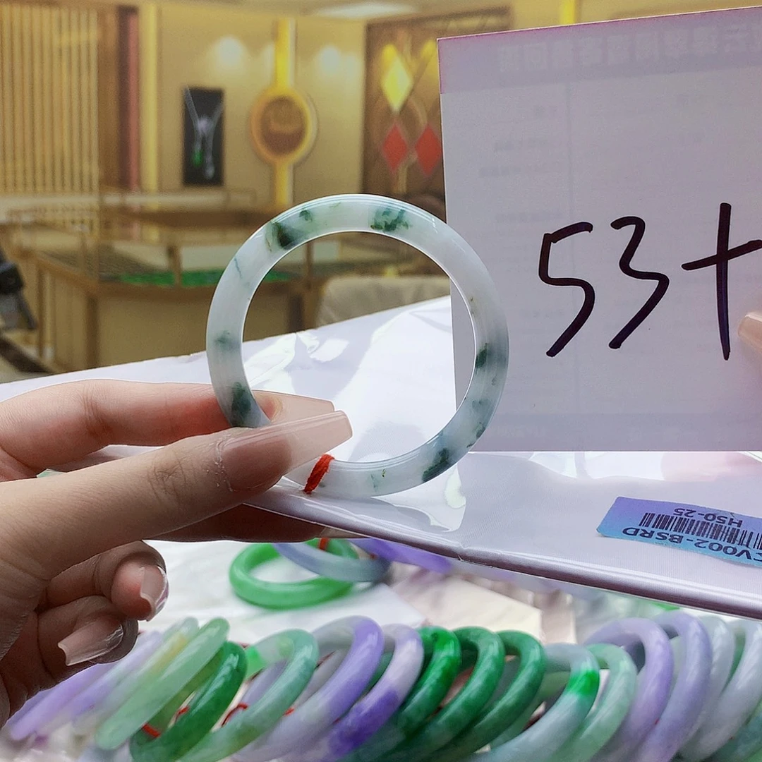 翡翠未镶嵌手镯bbj