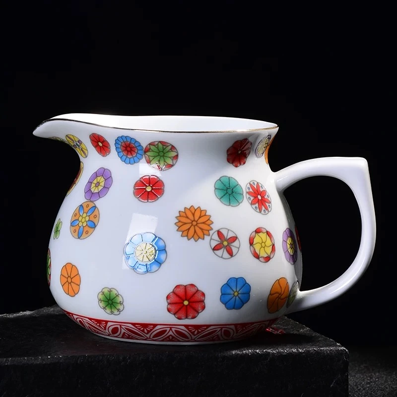 团花手把公道杯F67