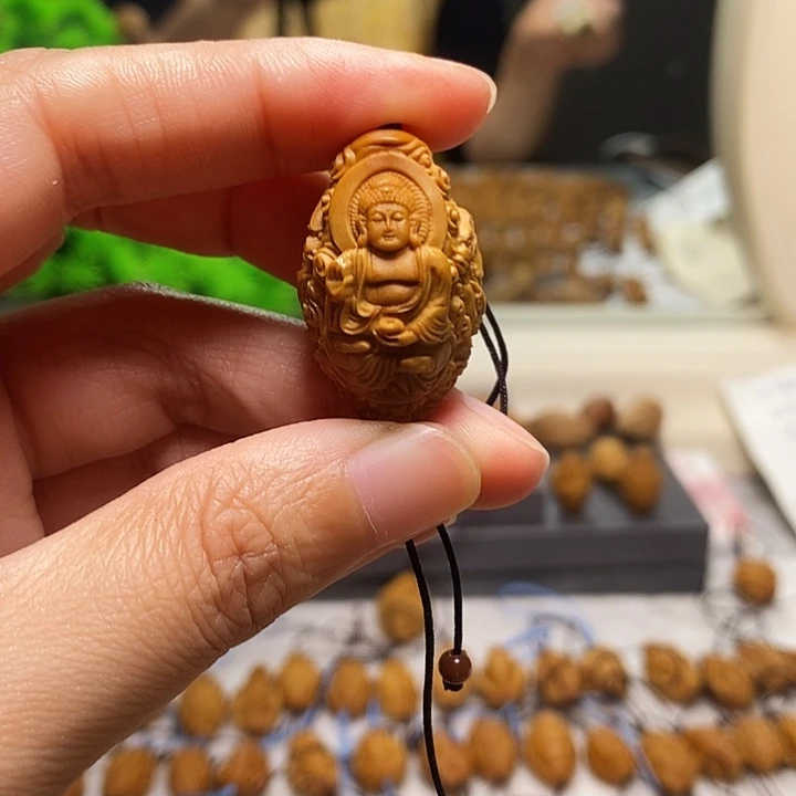 橄榄核吊坠橄榄核雕刻