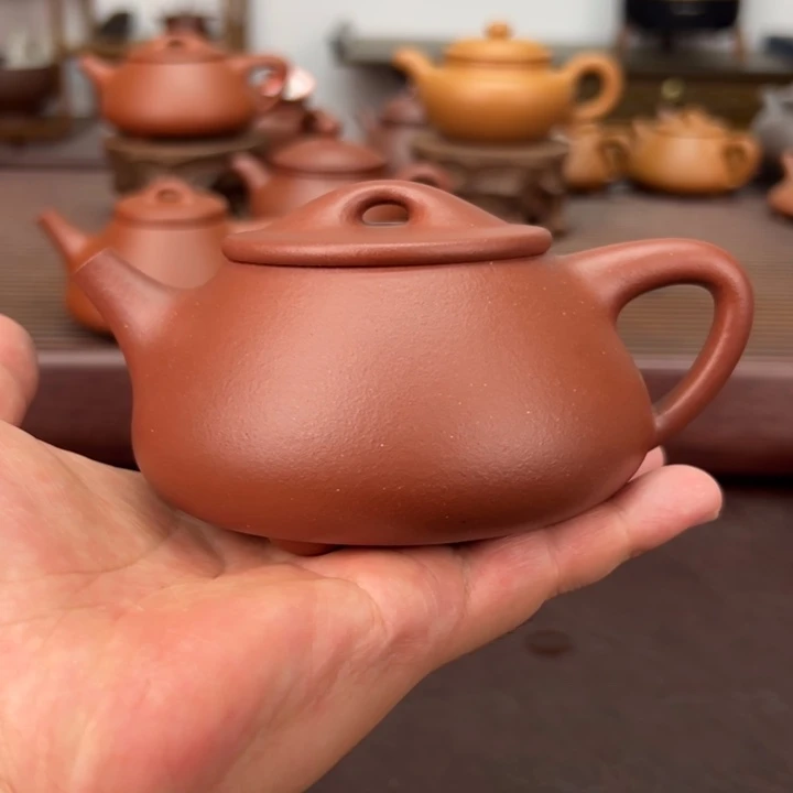 紫砂茶壶底槽青 250 毫升