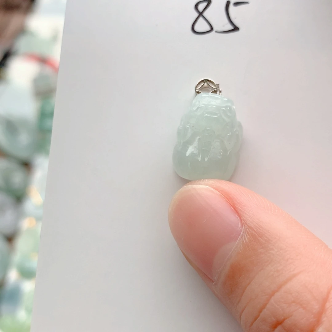 颈饰银S925镶嵌翡翠吊坠