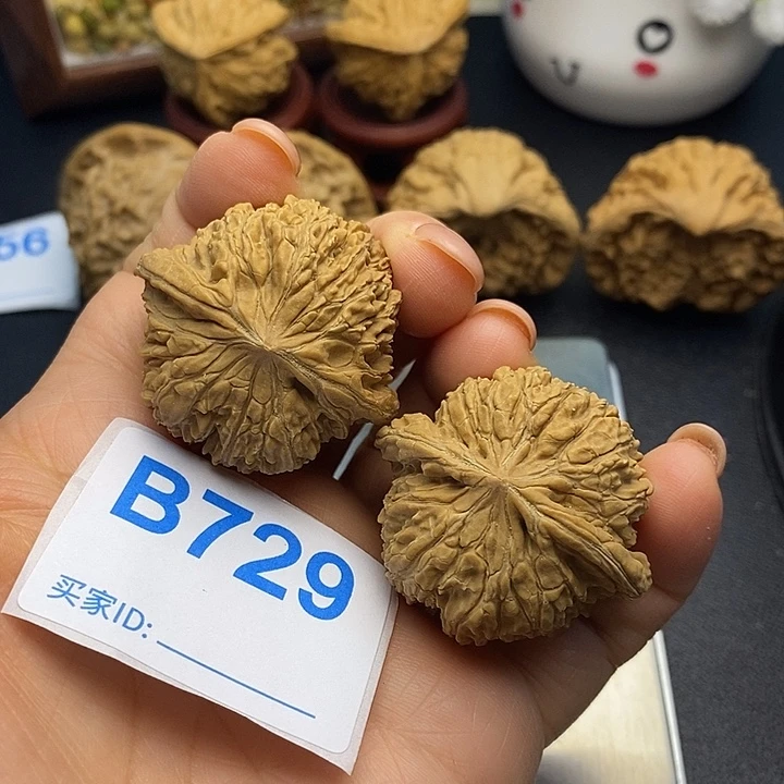 文玩核桃把件137狮子头3.8