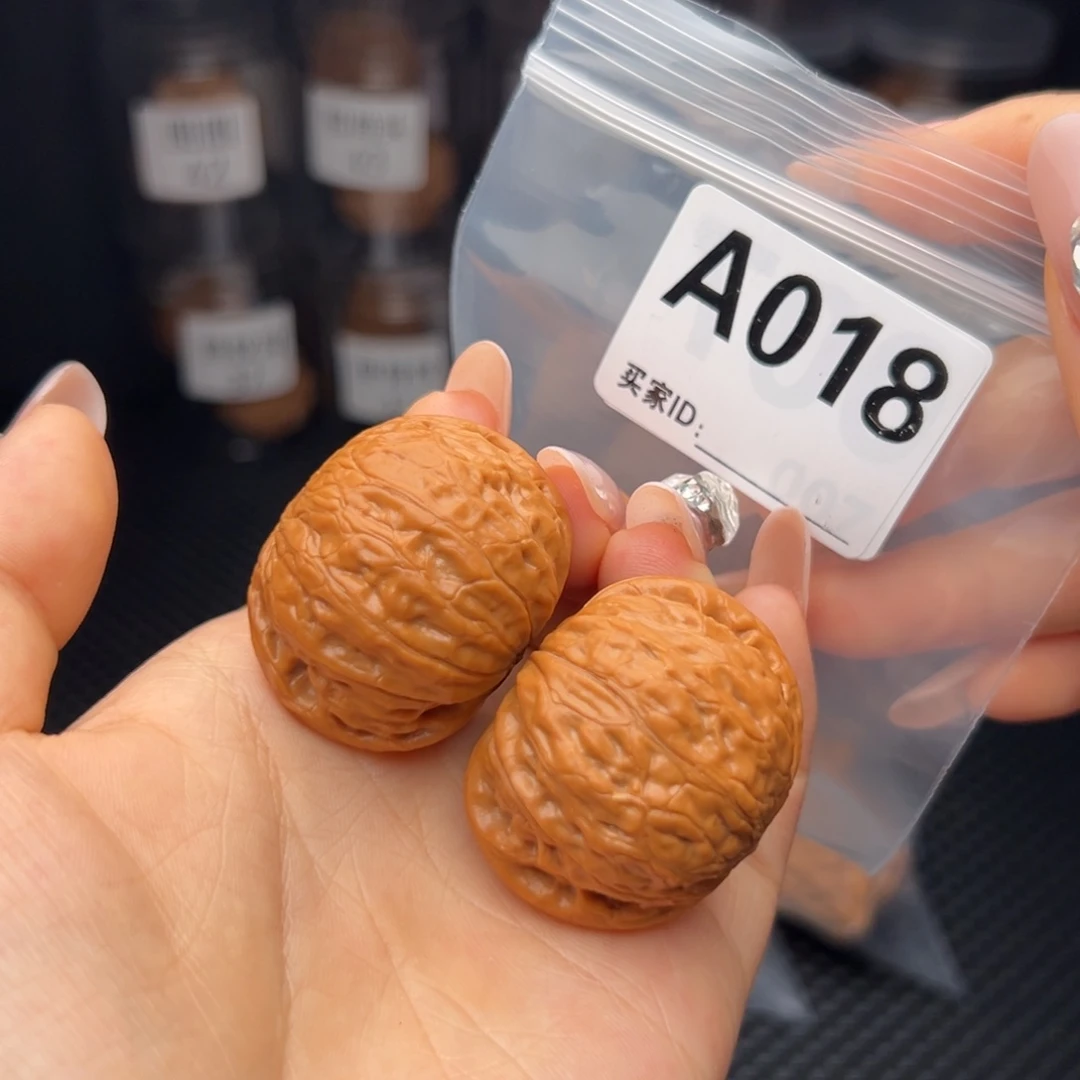 文玩核桃吊坠铁锤39