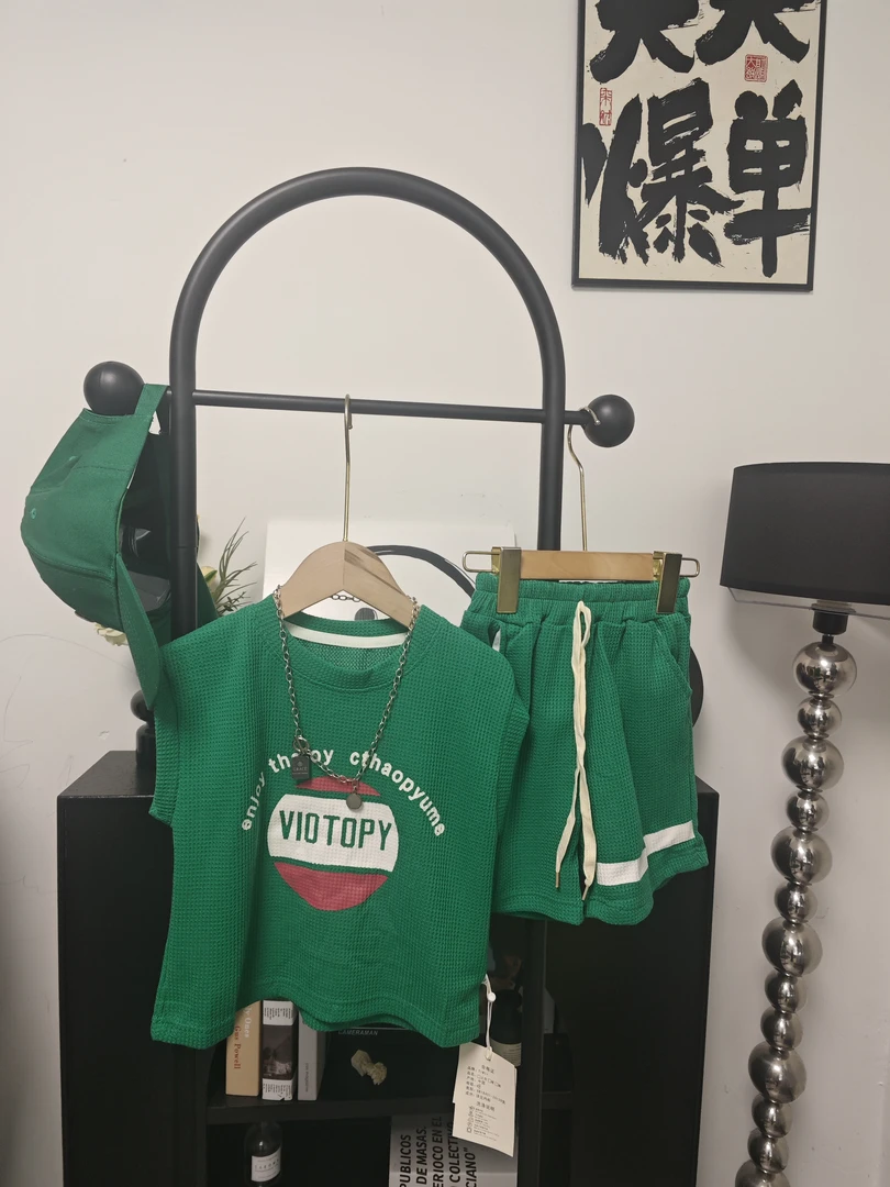 B005华夫格字母夏季套装