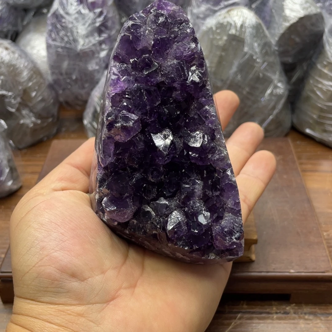 未镶嵌大型摆件（非配饰）水晶