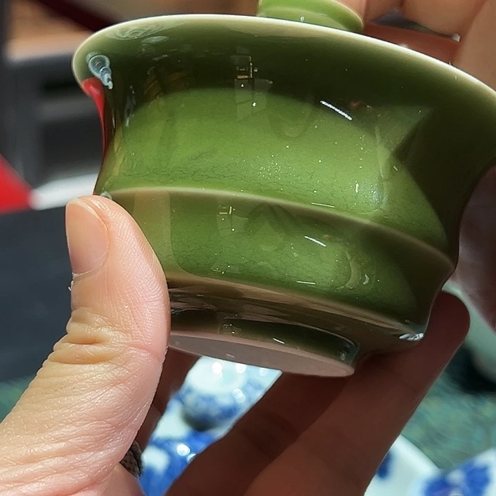 素和烟绿竹子盖碗