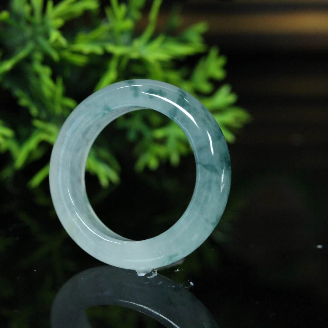 天然缅甸翡翠A货冰飘花缘定今生翡翠指环/01035209/拍卖