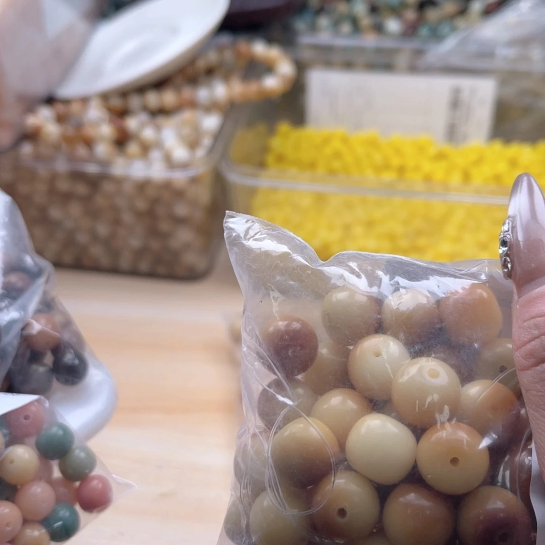 白玉菩提吊坠z锅底福利不售后。大馒头