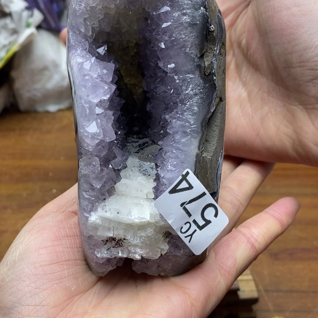 水晶大型摆件（非配饰）未镶嵌