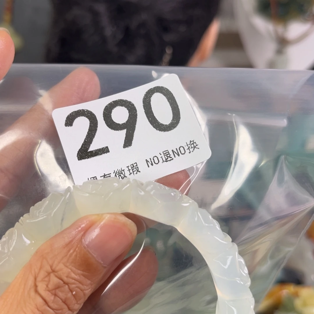 岫玉未镶嵌发饰聪*鱼