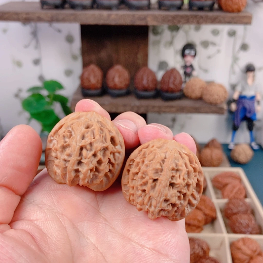 文玩核桃吊坠3¥¥苹果园