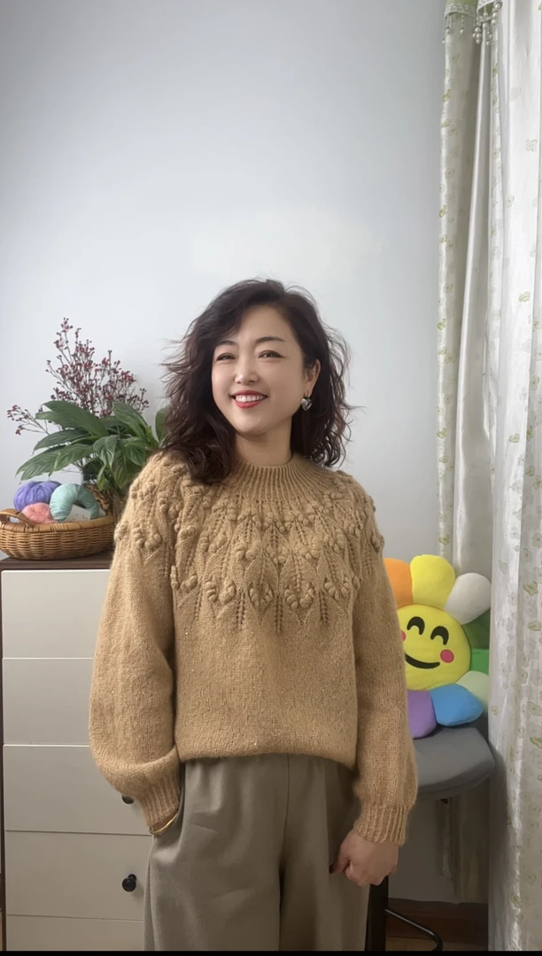 《樱桃》九色鹿毛线格莱娅珠片亮丝真丝马海毛柔软