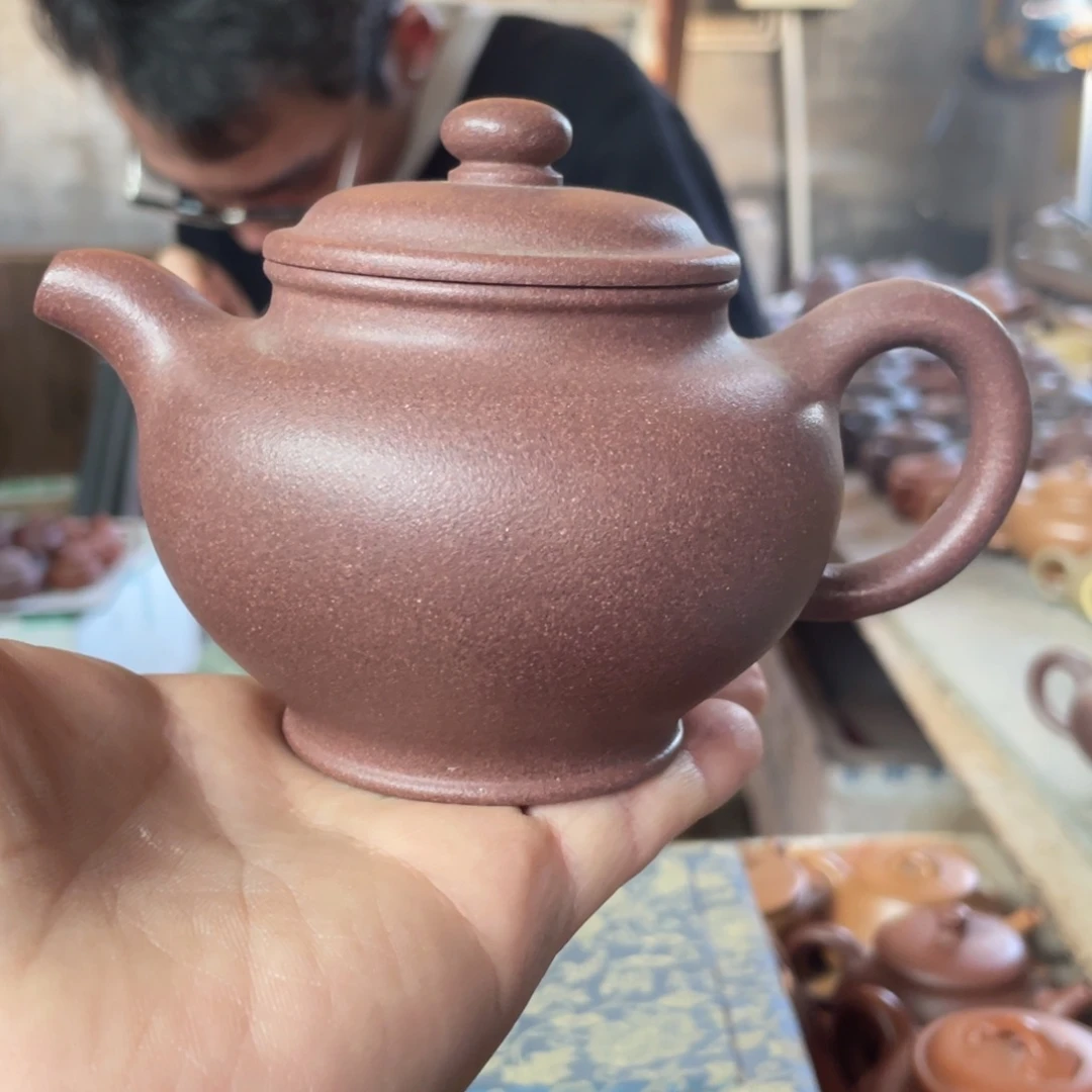 茶壶紫砂XL。 全砂天青泥。 掇只。  250CC