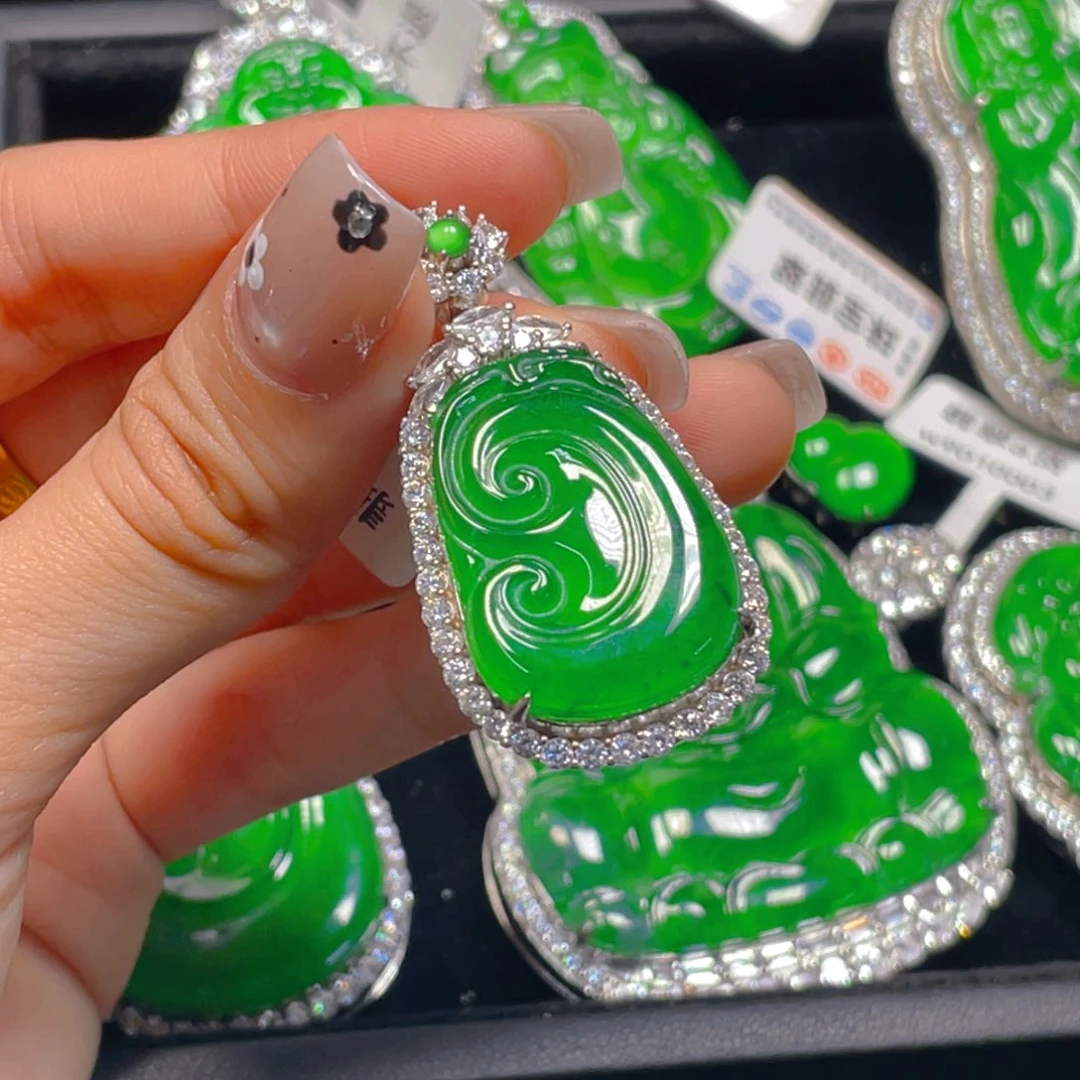 翡翠未镶嵌吊坠(不含链)