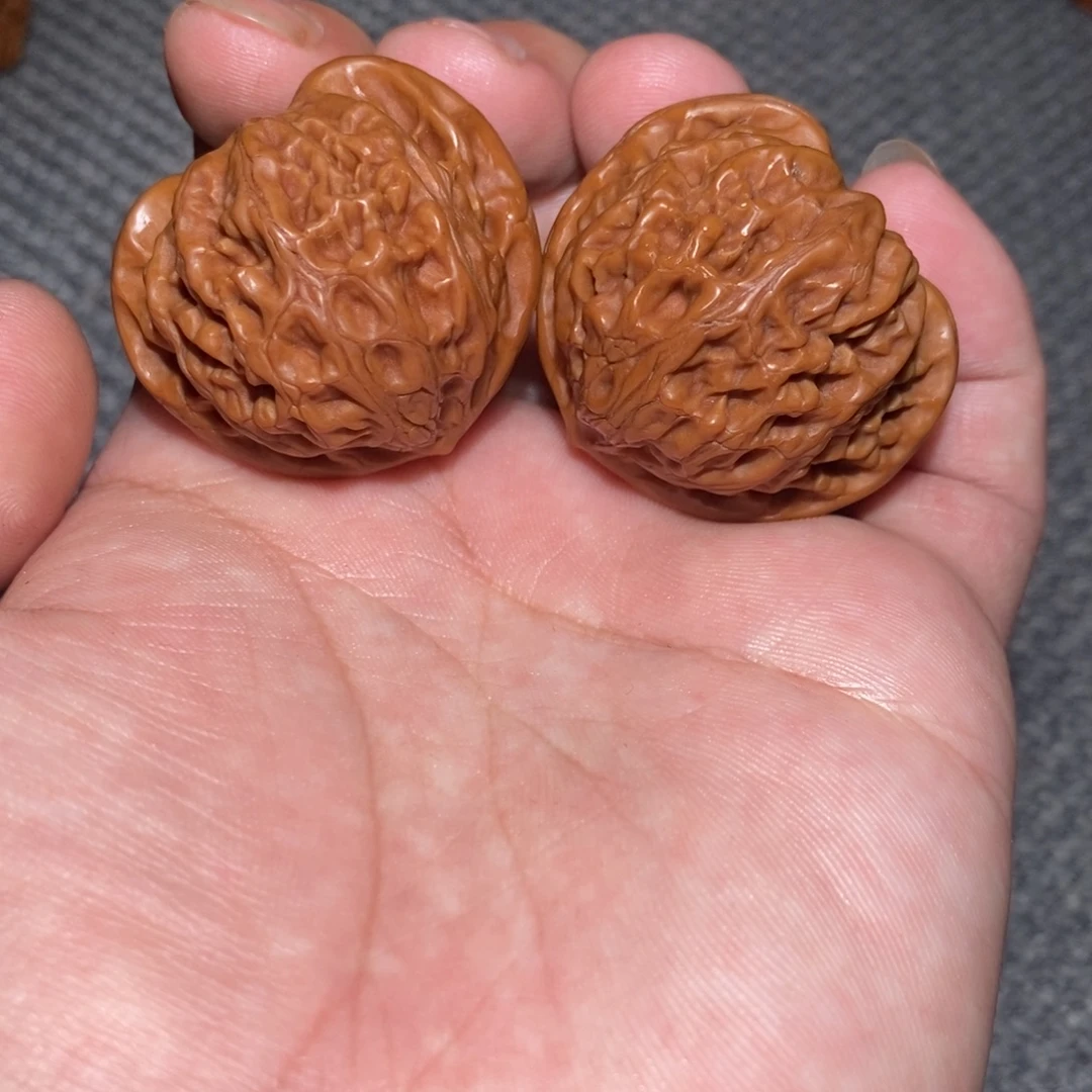 文玩核桃把件38.37.33宫灯