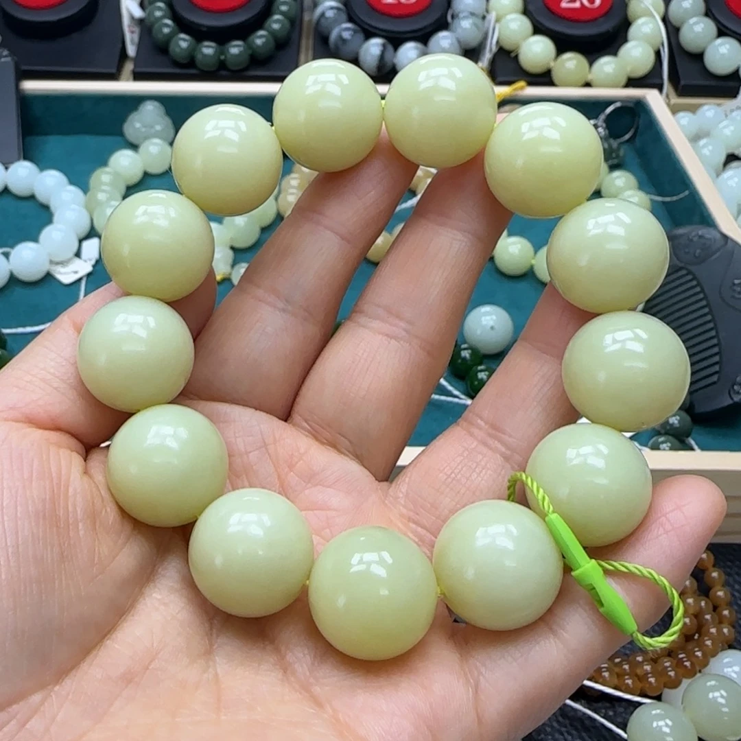 江***湖和田玉未镶嵌手链