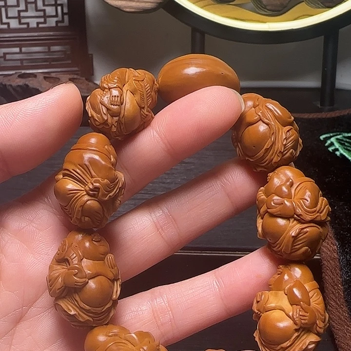 依***文橄榄核橄榄核雕手串
