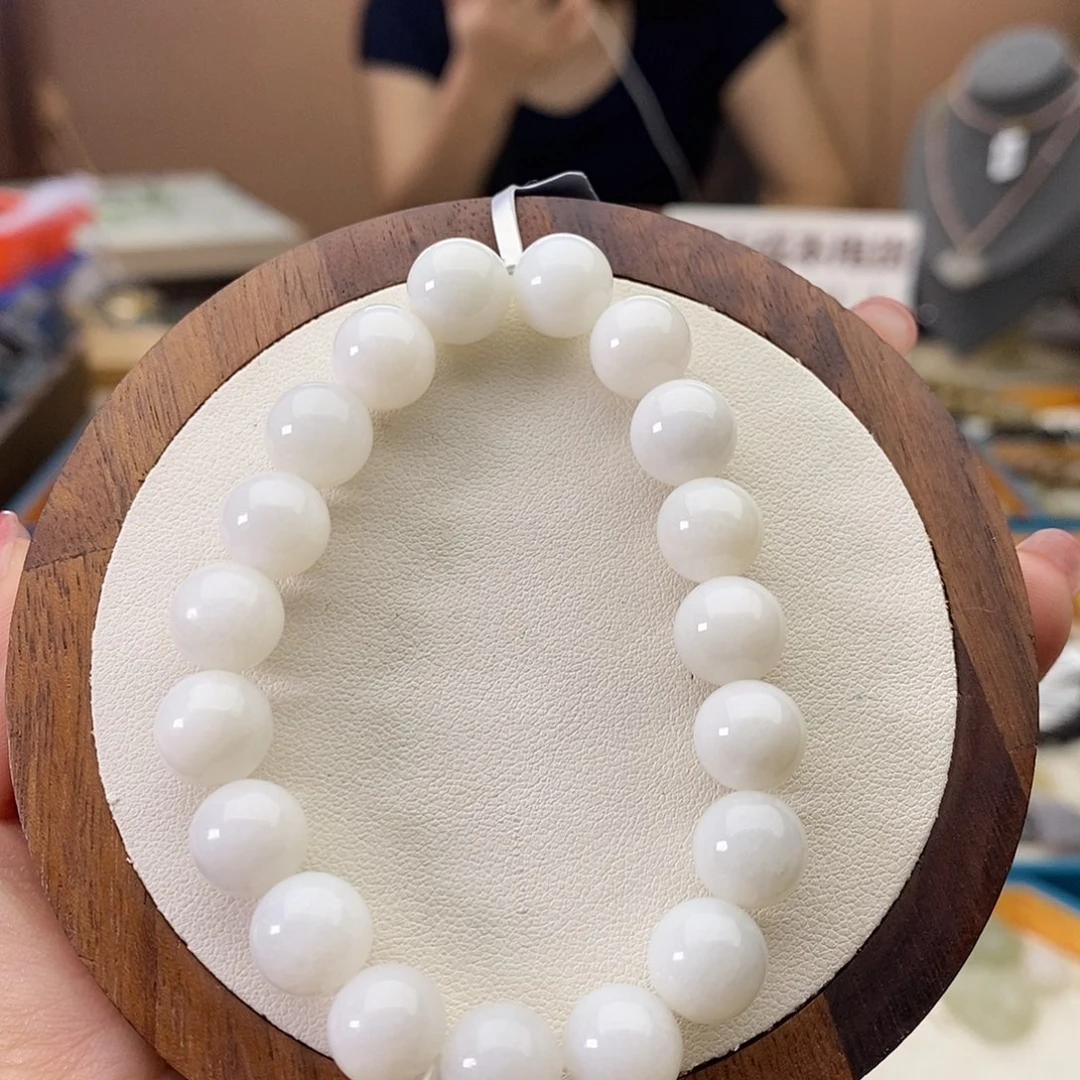 X****未镶嵌手串和田玉A31
