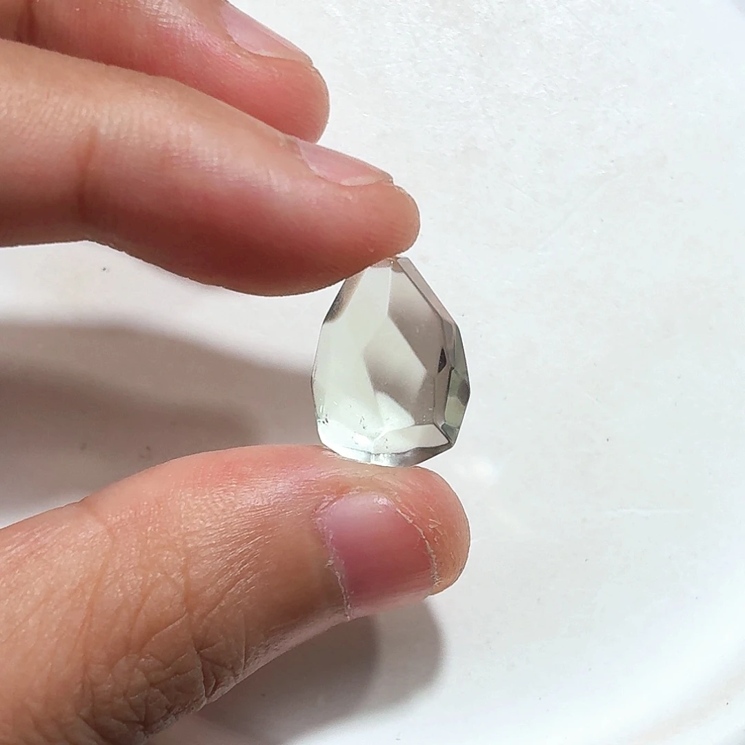 未镶嵌珠宝半成品水晶绿水
