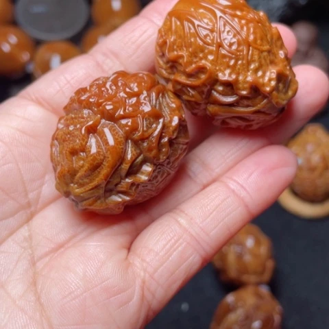 【闪购商品】手串/手链橄榄核白菜手球
