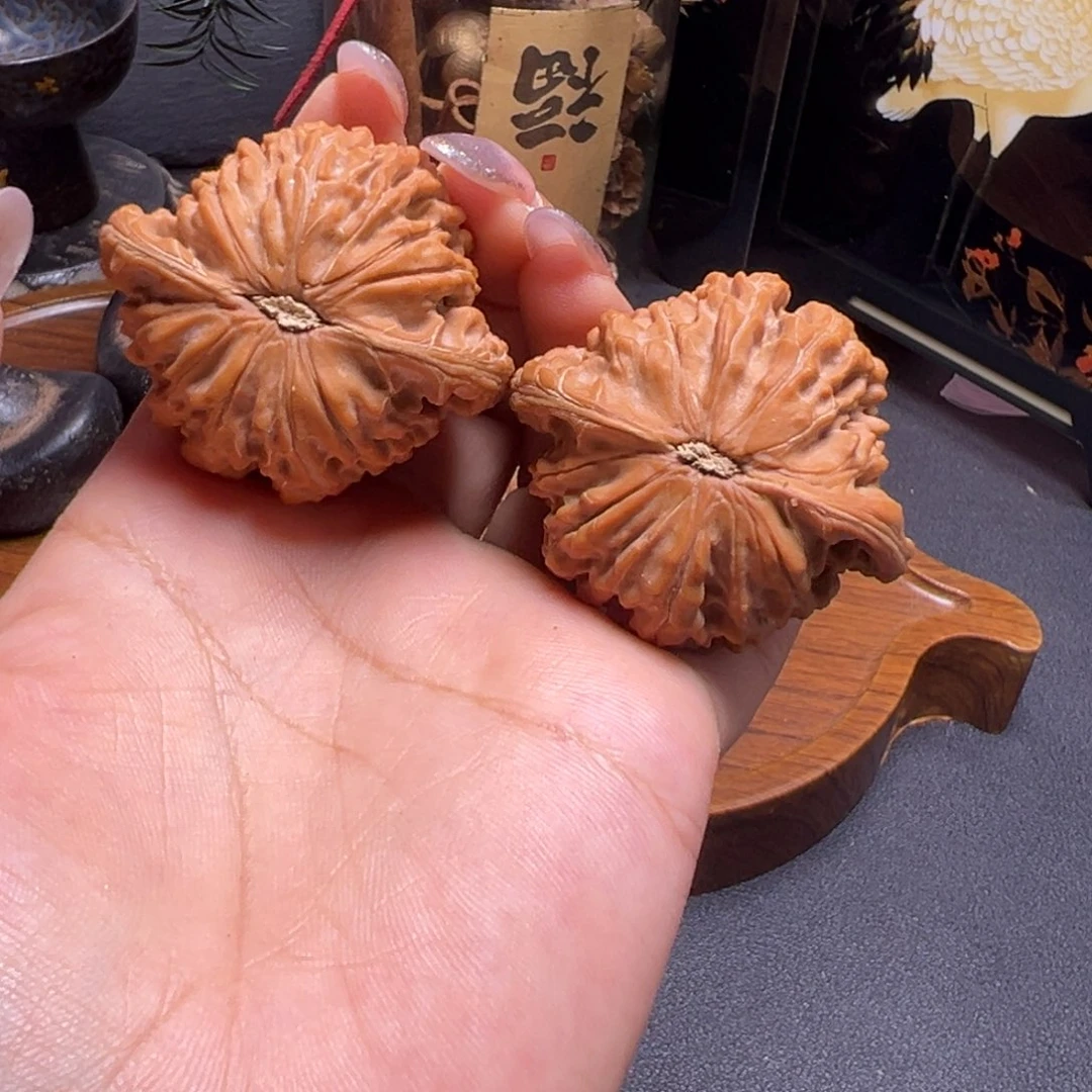好***连文玩核桃把件磨盘44全品