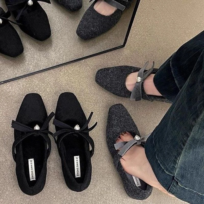 2025仙女晚晚风法式气质单鞋女秋冬季新款高级感低跟方头通勒棉