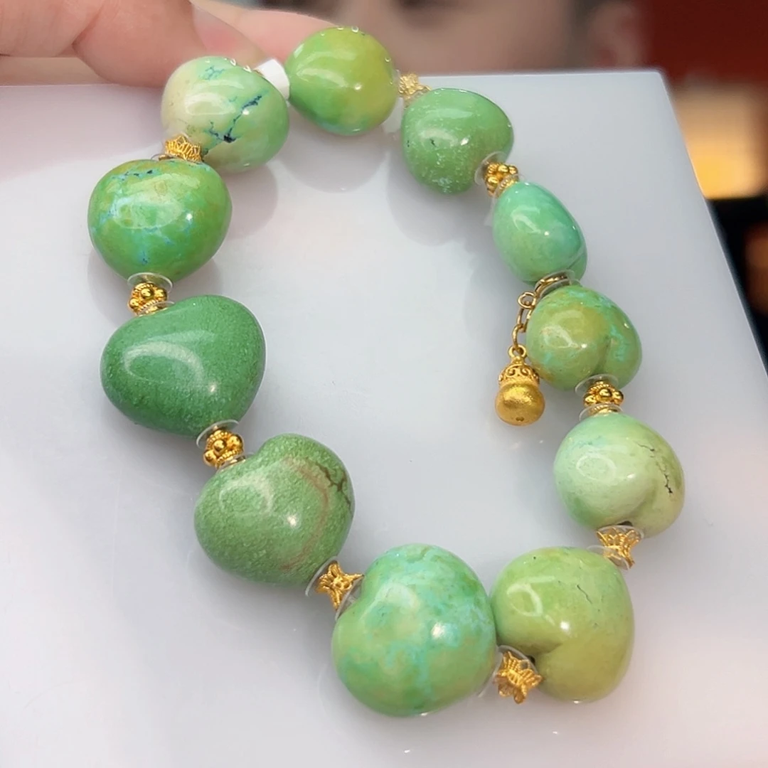 18K金镶嵌绿松石珠宝奇石