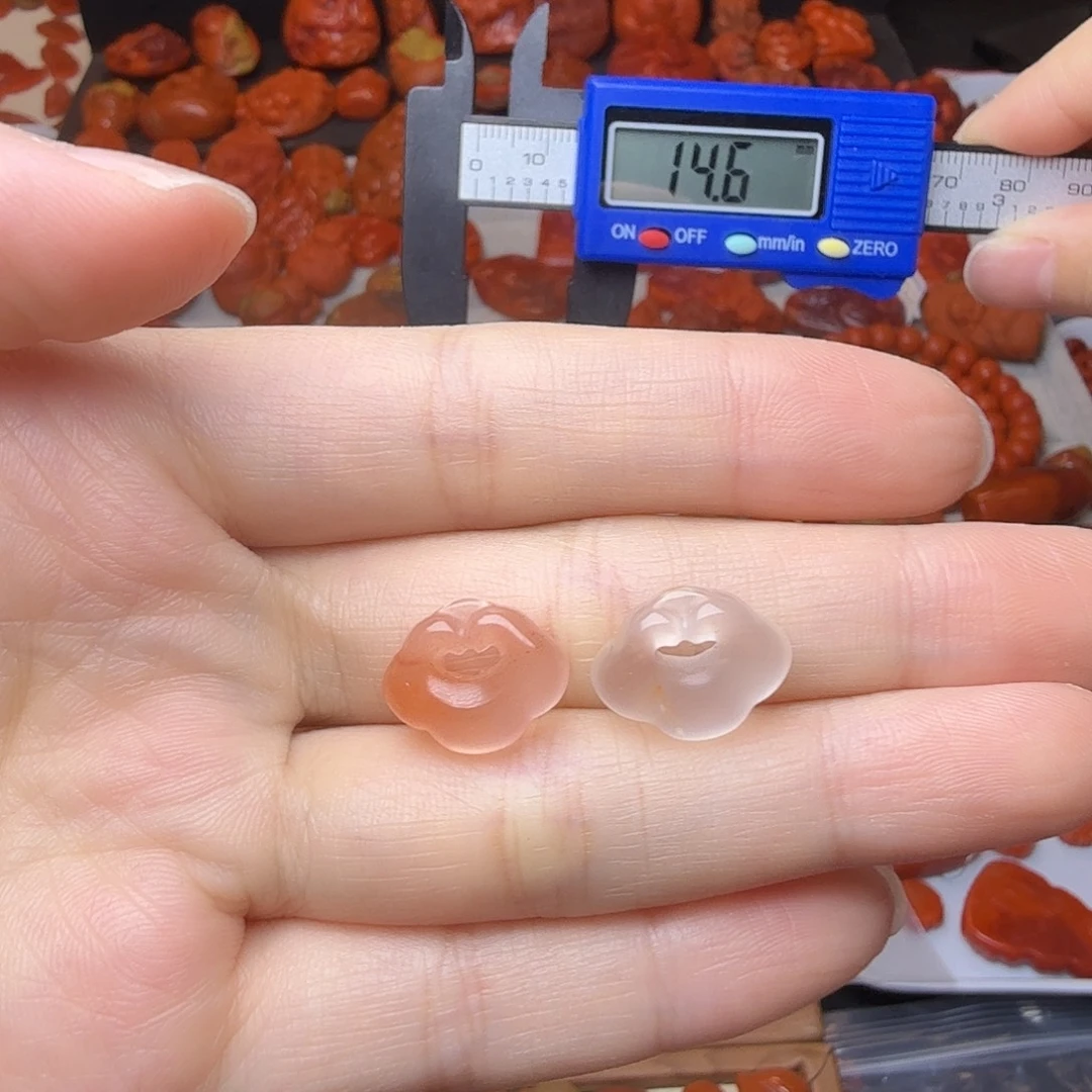 南红玛瑙未镶嵌颈饰