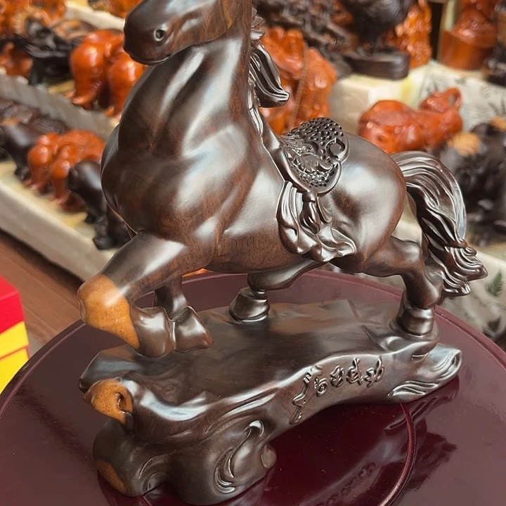 木黑檀木雕刻马到成功摆件30*25