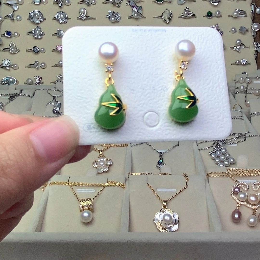 淡水珍珠银S925镶嵌耳饰